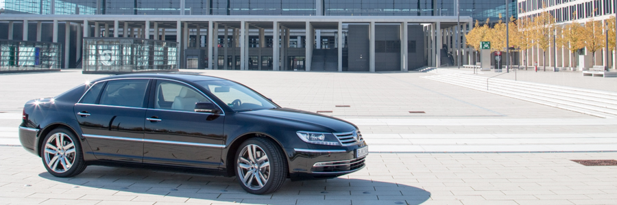 Phaeton Limousine Flughafen Berlin move it